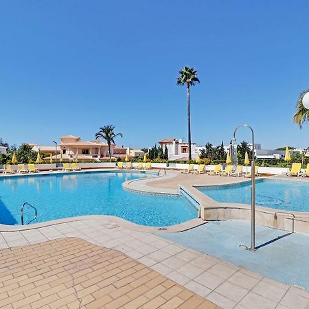Albufeira Concept With Pool By Homing Guia (Faro) Exterior foto